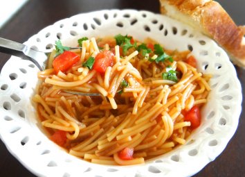 Geleneksel İspanya fideo tarifi