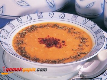 Terbiyeli Kuru Fasulye Çorbası