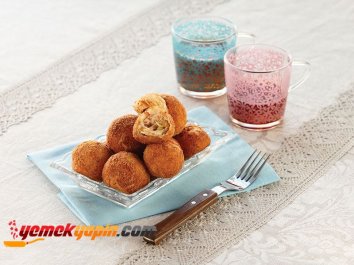 TAVUK ETLİ VE PATATESLİ BÖREK
