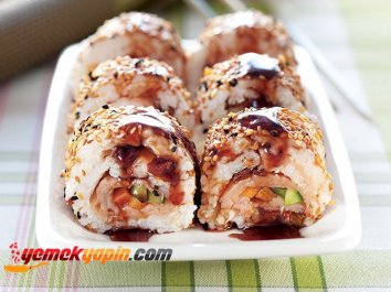 Somon Fümeli Soya Soslu Pratik Sushi