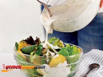 TAZE FASULYELİ VE PATATESLİ SALATA