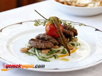 Ekmek Köftesi