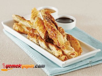 HAŞHAŞLI CEVİZLİ ÇÖREK