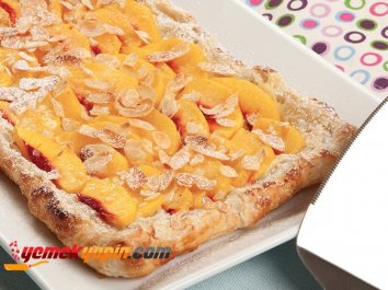 ŞEFTALİLİ MİLFÖY TART