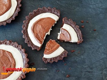 ÇİKOLATALI VE KARAMELLİ TART