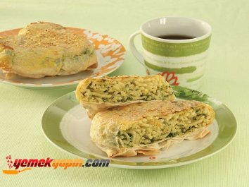 MAKARNALI BÖREK