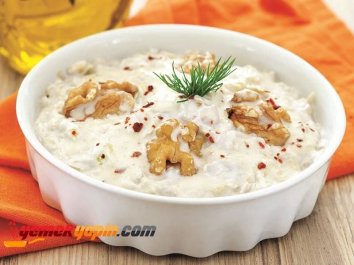 Cevizli Ve Tahinli Kabak Salatası
