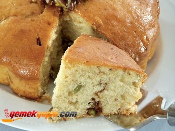 Krokanlı Kek