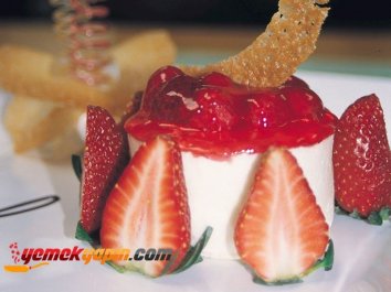 Çilekli Cheesecake