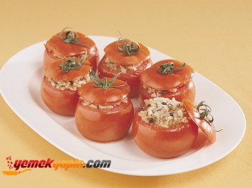 Zeytinyağlı Domates Dolması