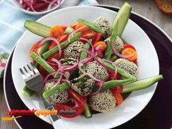 Ispanak Falafelli Salata
