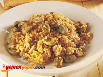 İç Baklalı bulgur Pilavı