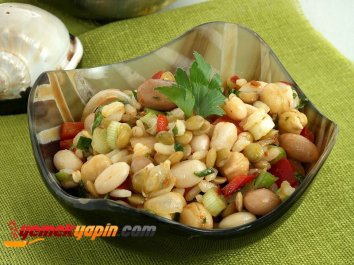 Karışık Piyaz Salatası