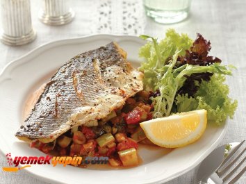 Domatesli Levrek Fileto