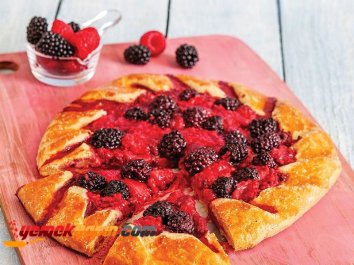 BÖĞÜRTLENLİ VE AHUDUDULU TART