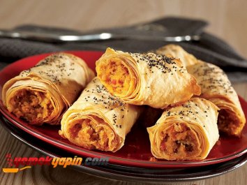 NOHUTLU BÖREK