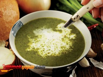 Baharatlı Pazı Çorbası