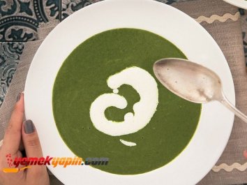 Buğdaylı Ispanak Çorbası
