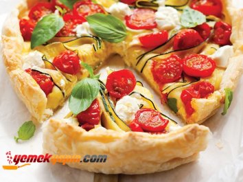 KABAKLI VE DOMATESLİ MİLFÖY TART