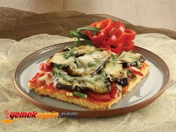 IZGARA SEBZELİ PİZZA