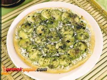 KABAKLI PİZZA