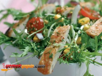 Tavuklu Endivyen Salatası