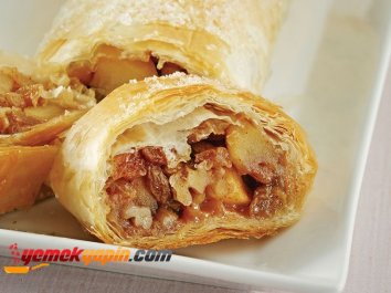 KARAMELİZE ELMALI BÖREK