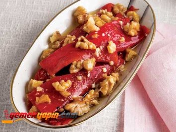 Köz Biber Salatası