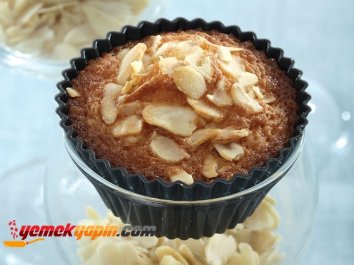 Marmelatlı Bademli Muffin