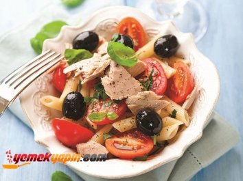 Ton Balıklı Makarna Salatası