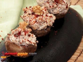 Mantar Çanağında Et Meze