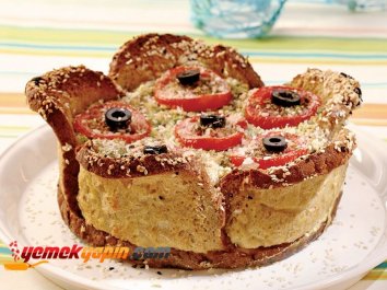 SEBZELİ EKMEK BÖREĞİ