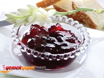 MÜRDÜM ERİĞİ REÇELİ