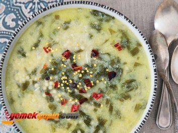 Kuskuslu Pazı Çorbası