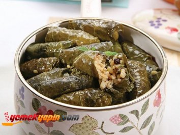 Bulgurlu Yaprak Sarma