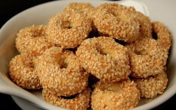 Susamlı Simit Kurabiye
