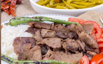 Çok pratik evde pilav üstü döner tarifi