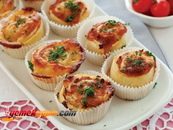 BOL PEYNİRLİ YUVARLAMA BÖREK