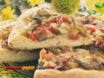 VEJETARYEN PİZZA