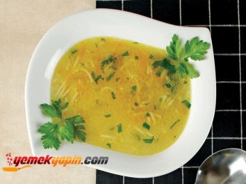Havuçlu Şehriye Çorbası