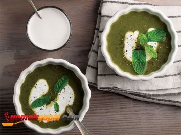 Sarı Mercimekli Ispanak Çorbası