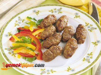 İnegöl Köftesi