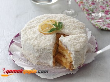HİNDİSTAN CEVİZLİ VE LİMONLU PASTA