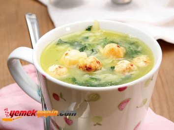 Peynirli Ispanak Çorbası