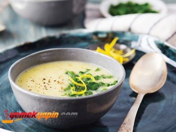 Limon ve Maydanozlu Kereviz Çorbası