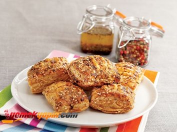 ÇITIR MİLFÖY BÖREK