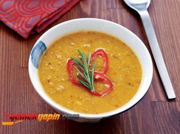 Baharatlı Mercimek Çorbası