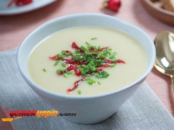 Zencefilli Ve Muskat Cevizli Patates Çorbası