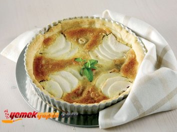 ARMUTLU VE ÇİKOLATALI TART