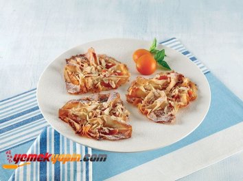 MEYVELİ ÇITIR BÜZGÜ
